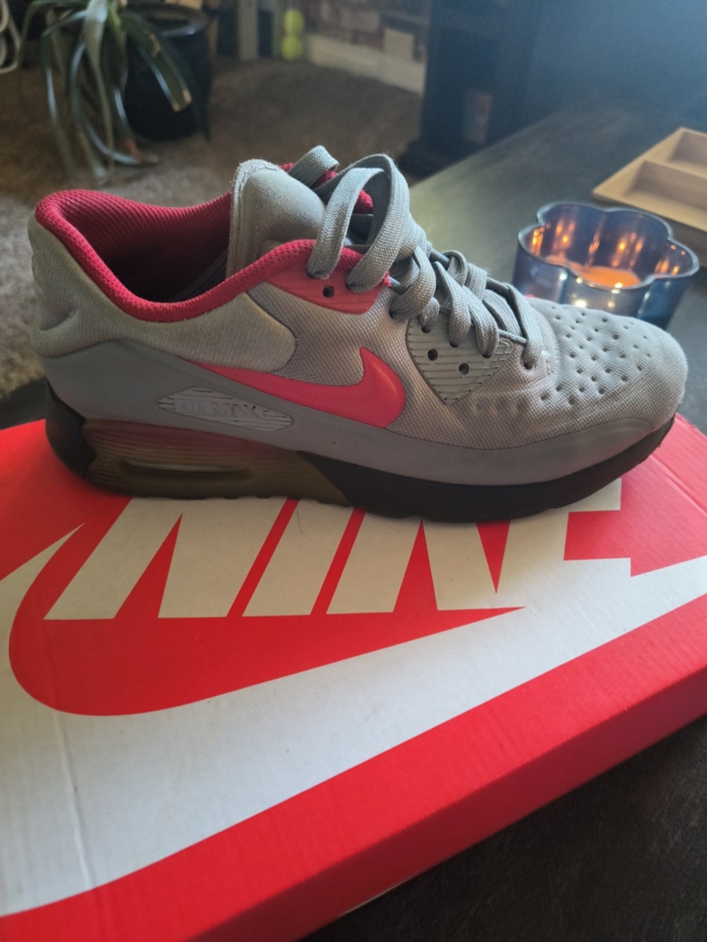 Nike Women’s Air Max Sneaker - Gray with Pink